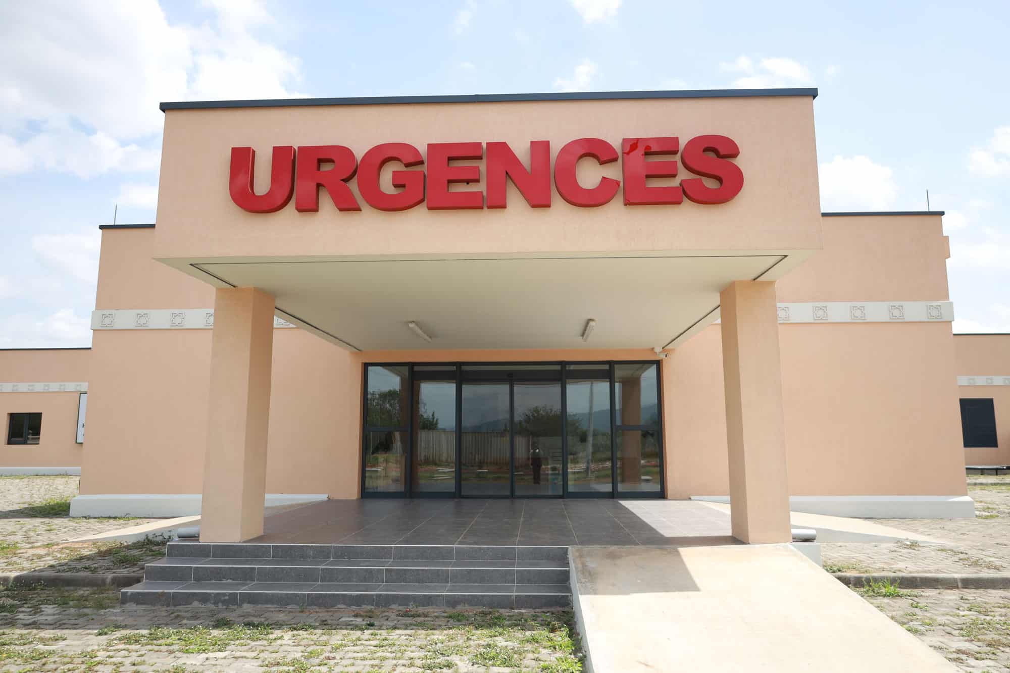 the emergency entrance for the mother-child hospital